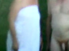 To jump someone's bones 1