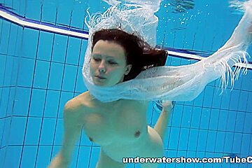 UnderwaterShow Video: Kristy