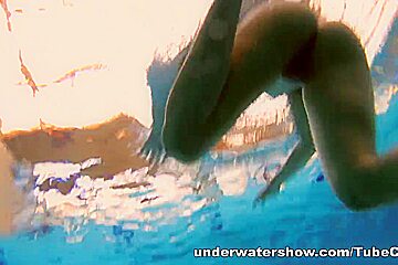 UnderwaterShow Video: Kristy