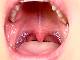 Uvula girl_03