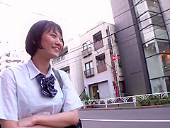 笑顔かわいい元気な軟体美少女アユミちゃんを責めまくる
