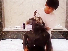black shampoo