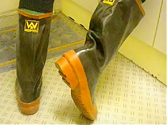 nlboots - close, closer (WR boots)